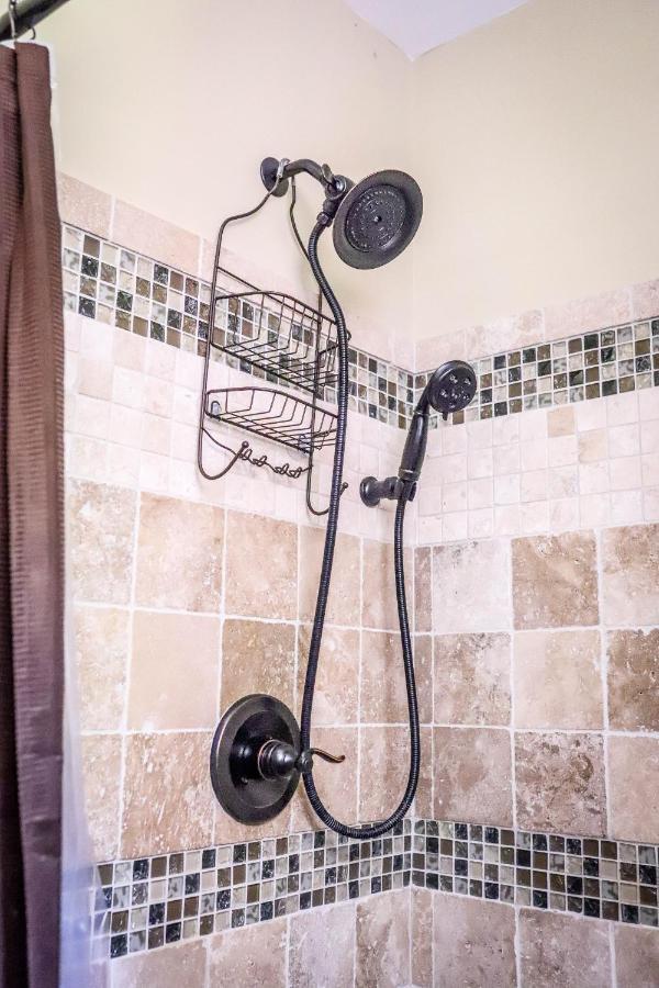 Early Inn At The Grove Rocky Mount エクステリア 写真
