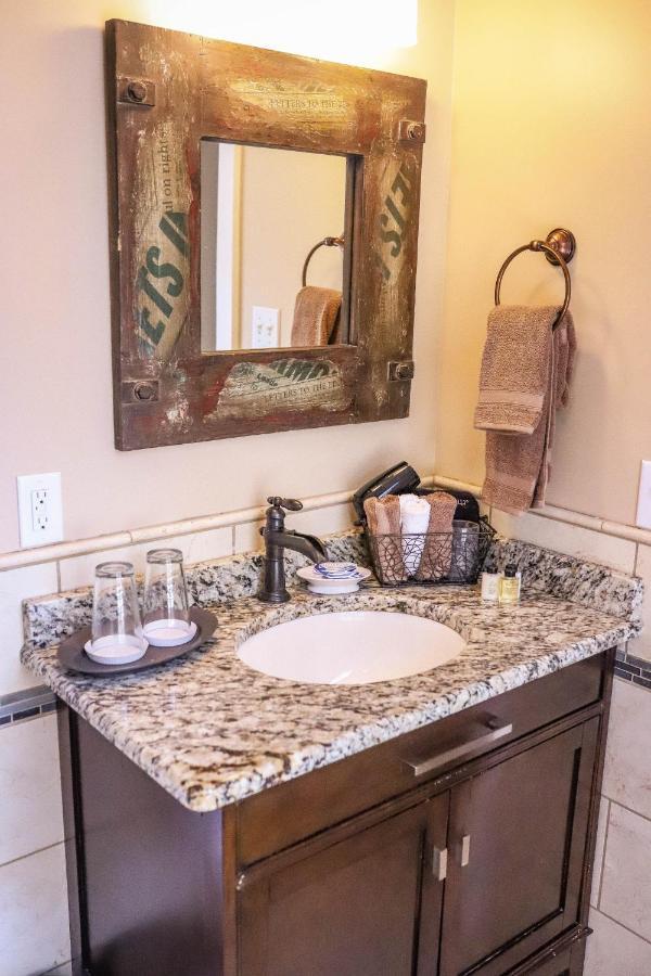 Early Inn At The Grove Rocky Mount エクステリア 写真
